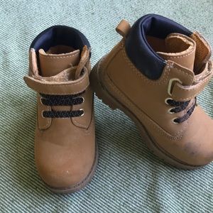 Fall toddler boys boots size 7 wonder nation